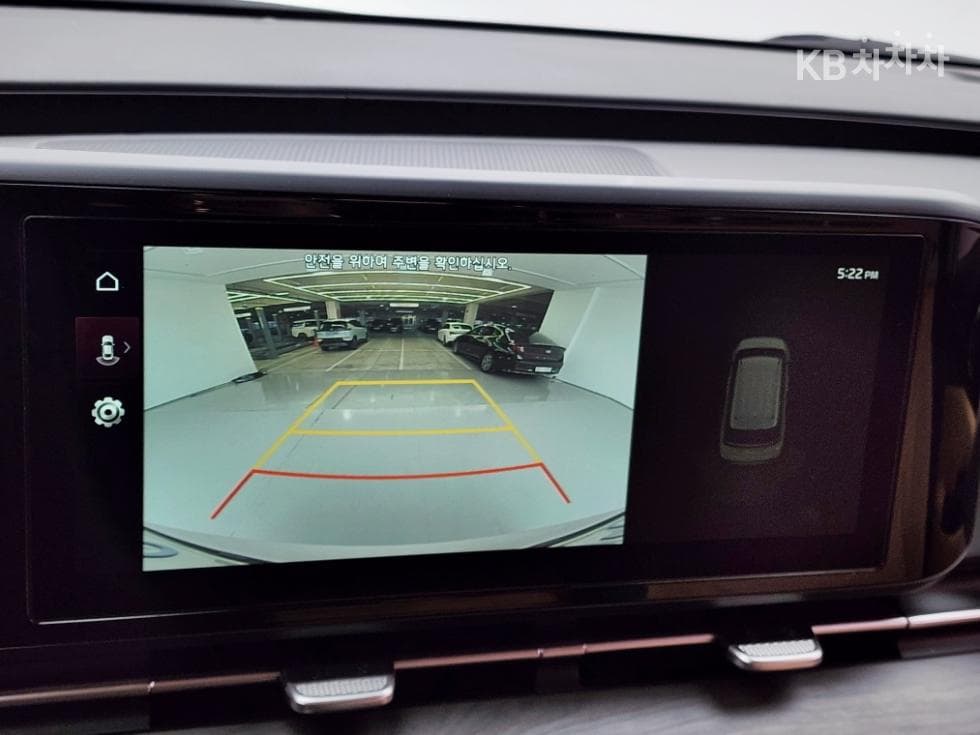 Kia Carnival 4th generationD2.2 9-seater Prestige - 16