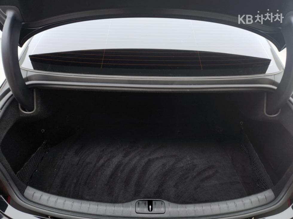 Genesis G80(RG3)3.5 Turbo Gasoline Direct Injection 2WD - 17