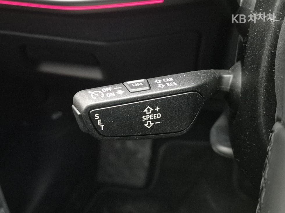 Audi A3 (8Y)40 TFSI Premium - 16