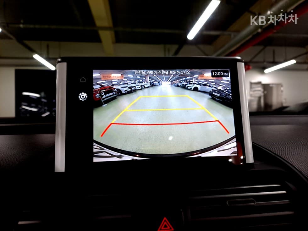 Хюндай Каспър1.0 Турбо Бензин 디 에센셜 - 12