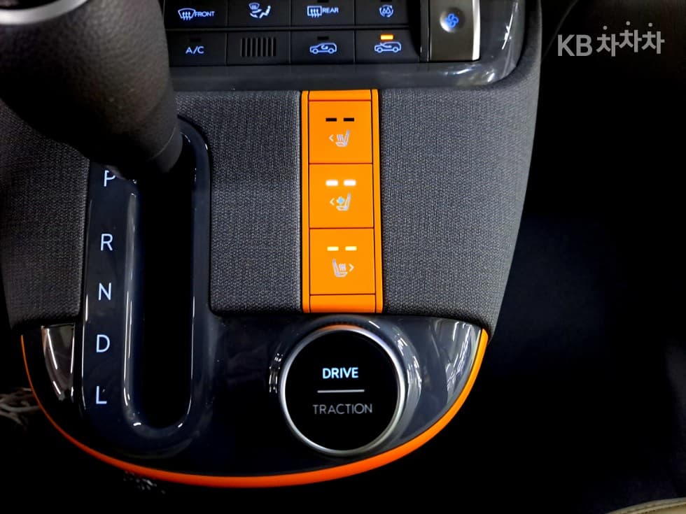 Хюндай Каспър1.0 Турбо Бензин 디 에센셜 - 14