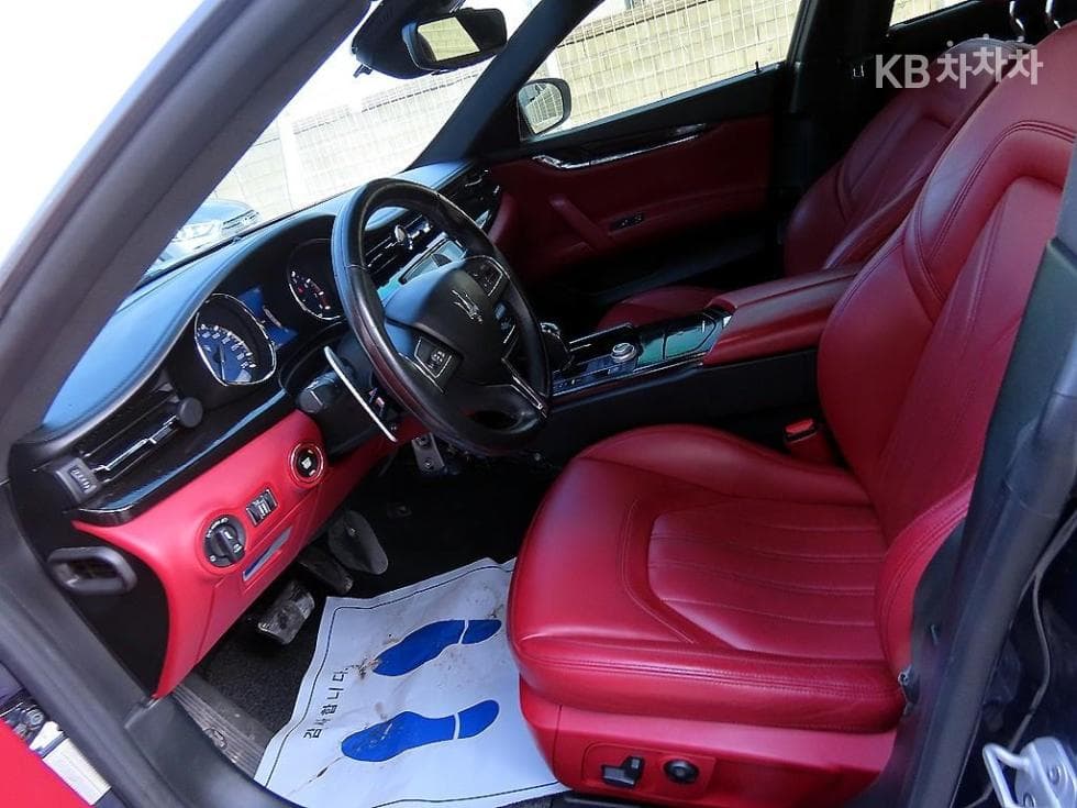 마세라티 콰트로Forte3.0 S Q4 V6 - 5