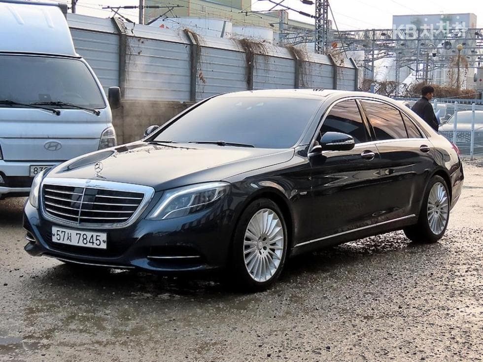 Mercedes-Benz New S-Class S500L W222 (2014+ model year refresh) - Image 1