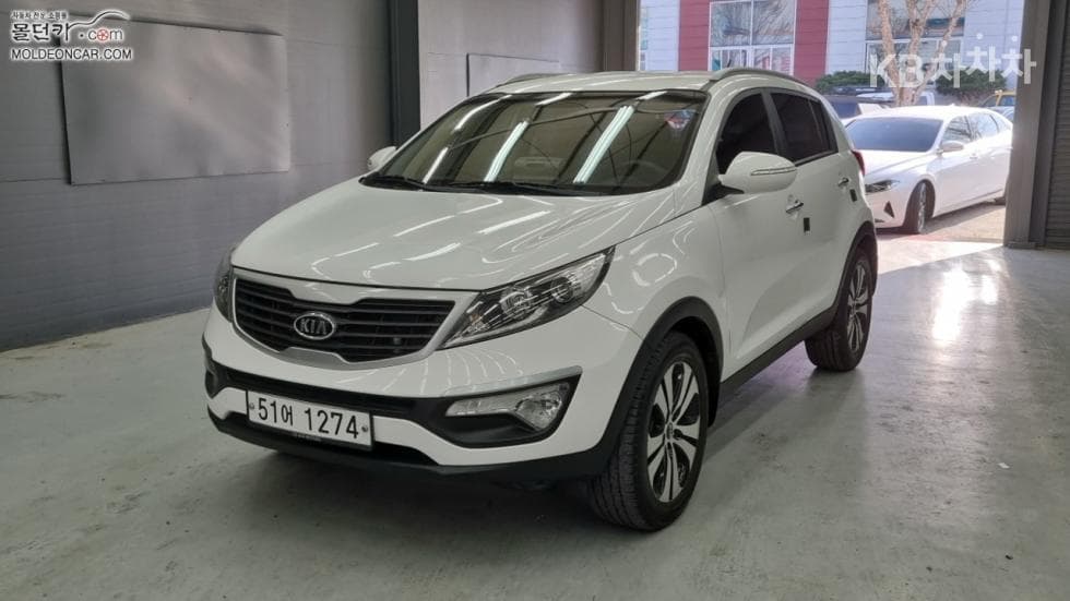 Kia Sportage R 2WD Diesel TLX Highest-end Type - Image 1