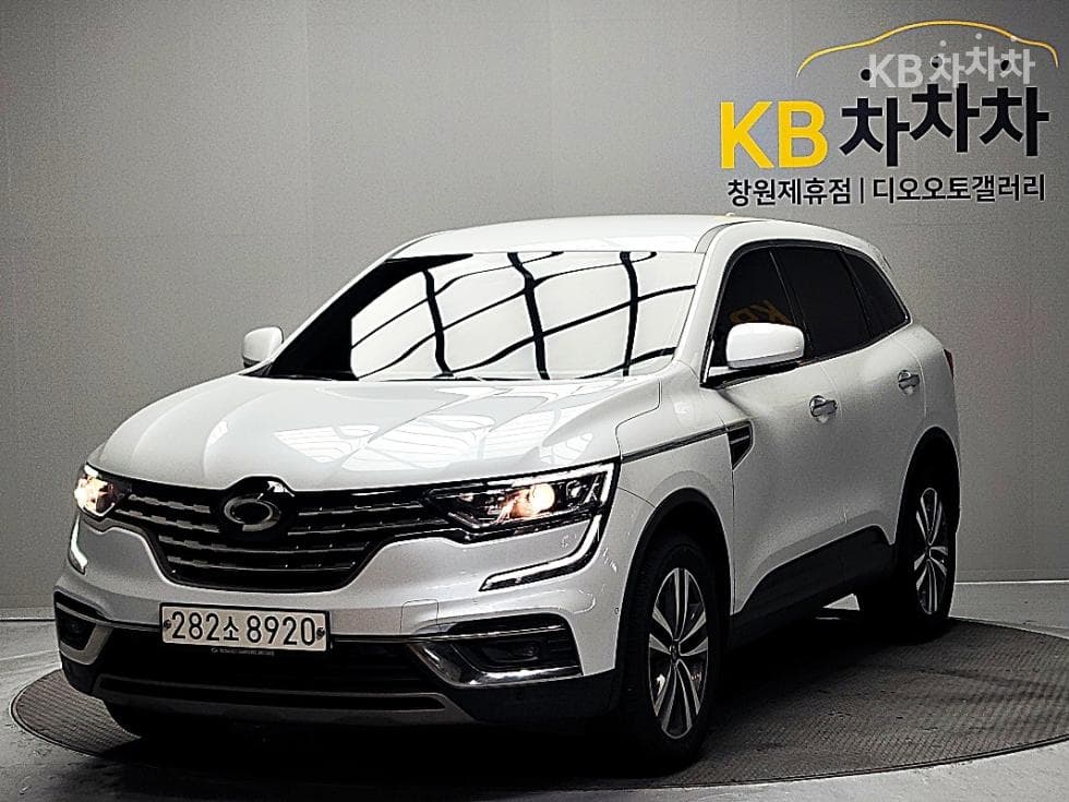 Renault Korea The New (facelift) QM6 2.0 LPe 2WD LE - Image 1