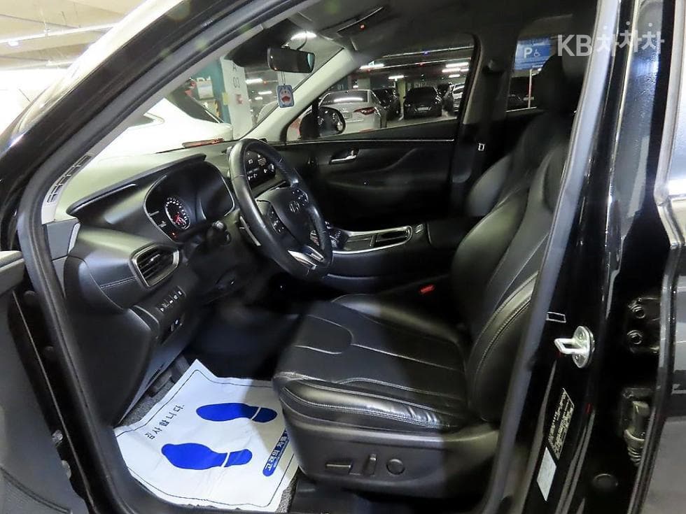 Hyundai The New (facelift) Santa Fe TMDiesel 2.2 2WD Premium 초이스 - 6