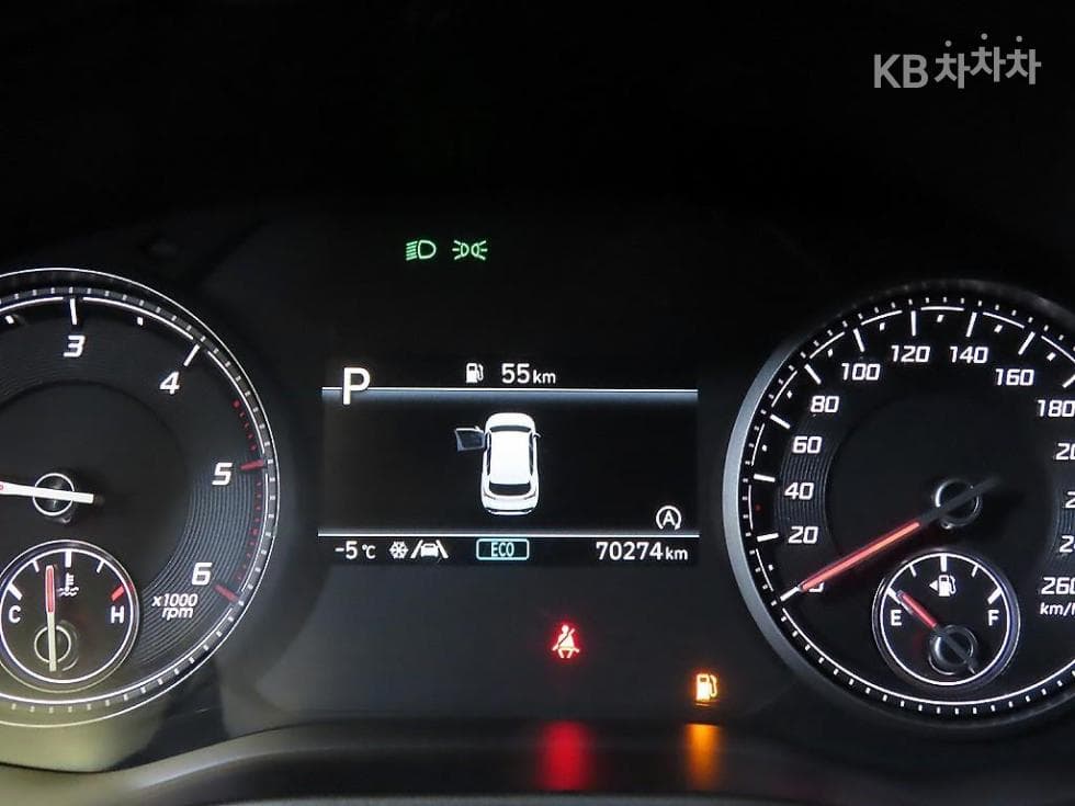 Hyundai The New (facelift) Santa Fe TMDiesel 2.2 2WD Premium 초이스 - 9