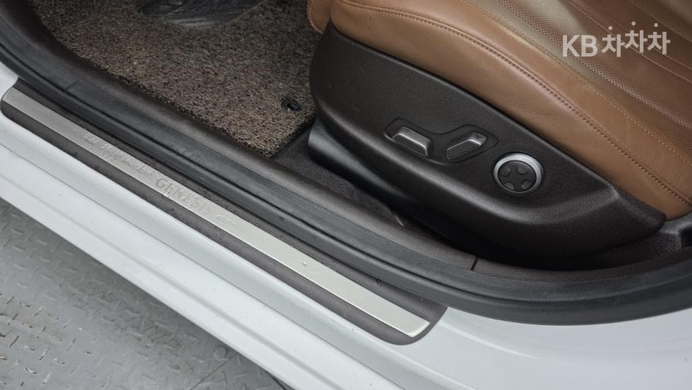 Genesis G80(RG3)2.5 Turbo Gasoline Direct Injection 2WD - 16