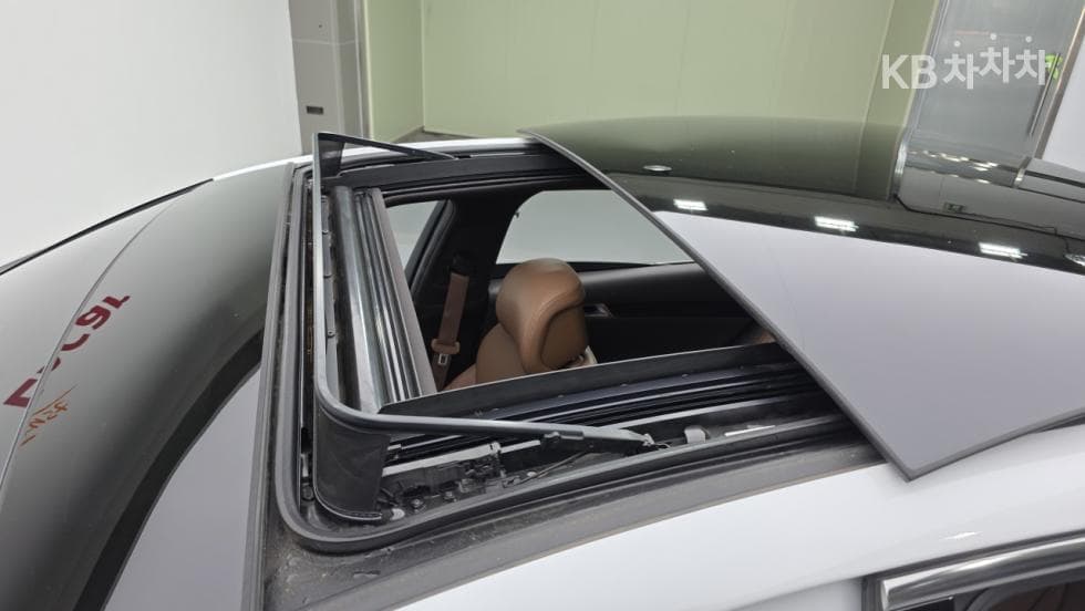 Genesis G80(RG3)2.5 Turbo Gasoline Direct Injection 2WD - 23