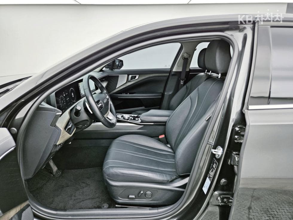 Kia K82.5L gasoline Noblesse - 5