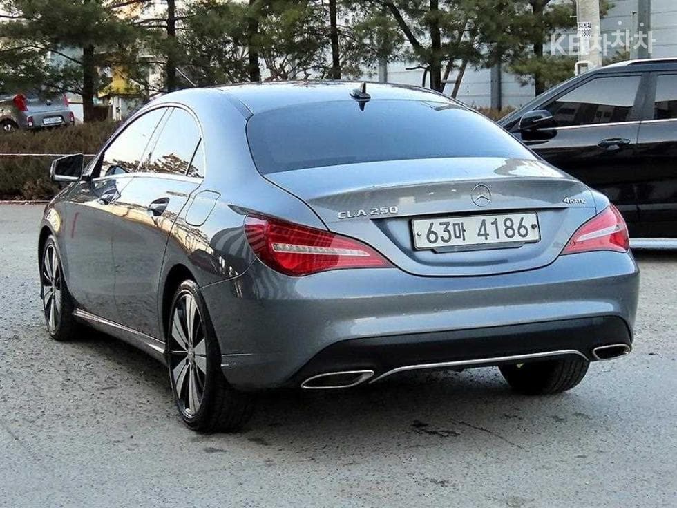 Mercedes-Benz CLA클래스CLA250 4Matic C117 - 3