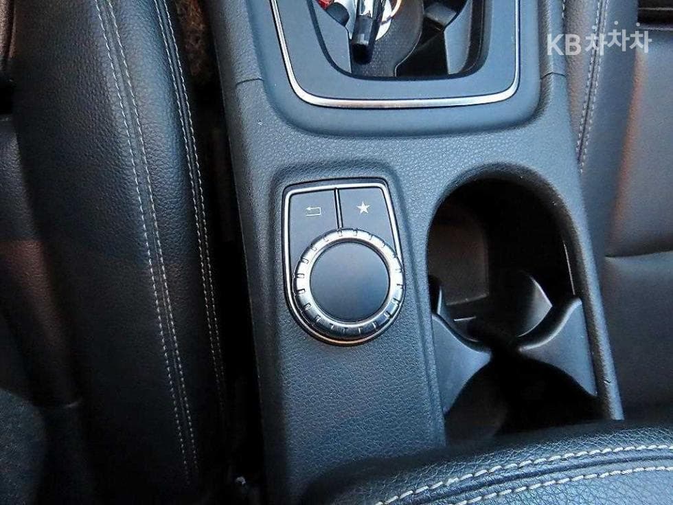 Mercedes-Benz CLA클래스CLA250 4Matic C117 - 12
