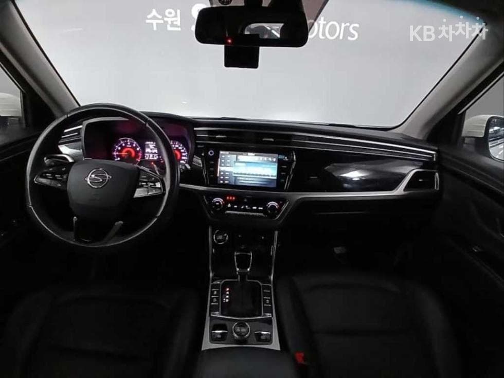 KG Mobility 뷰티플 코란도1.5 GDi Turbo 4WD C5 Plus - 5
