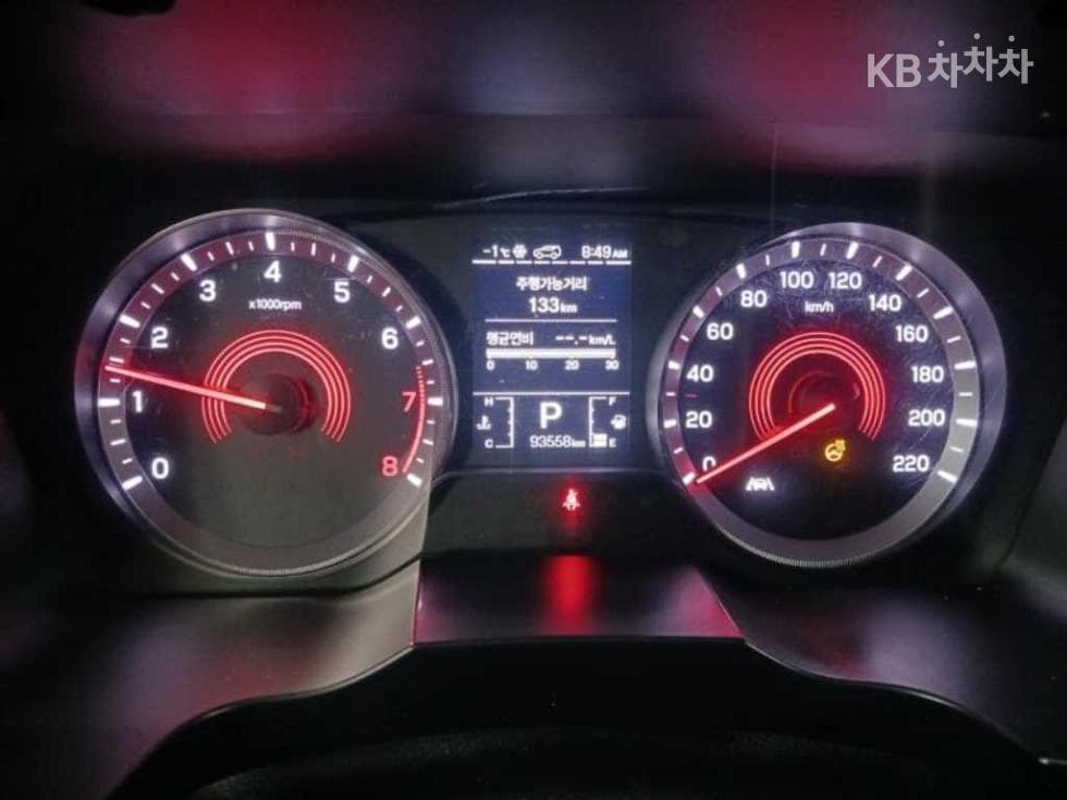 KG Mobility 뷰티플 코란도1.5 GDi Turbo 4WD C5 Plus - 10