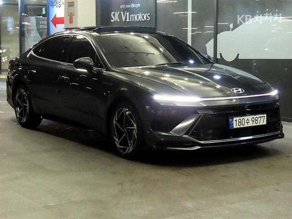 Hyundai Sonata The Edge (Sonata facelift)(DN8) 1.6 Turbo Inspiration - Image 1