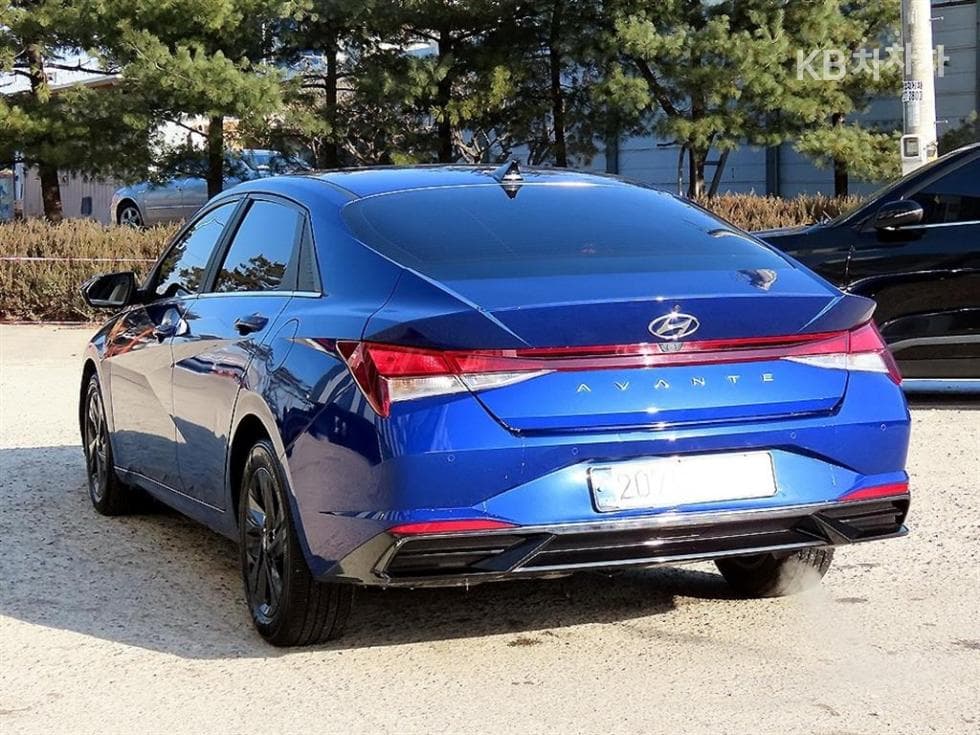 Hyundai All New Avante (Elantra)(CN7)1.6 LPi Modern - 3