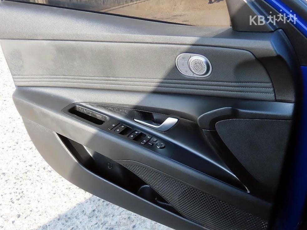 Hyundai All New Avante (Elantra)(CN7)1.6 LPi Modern - 11