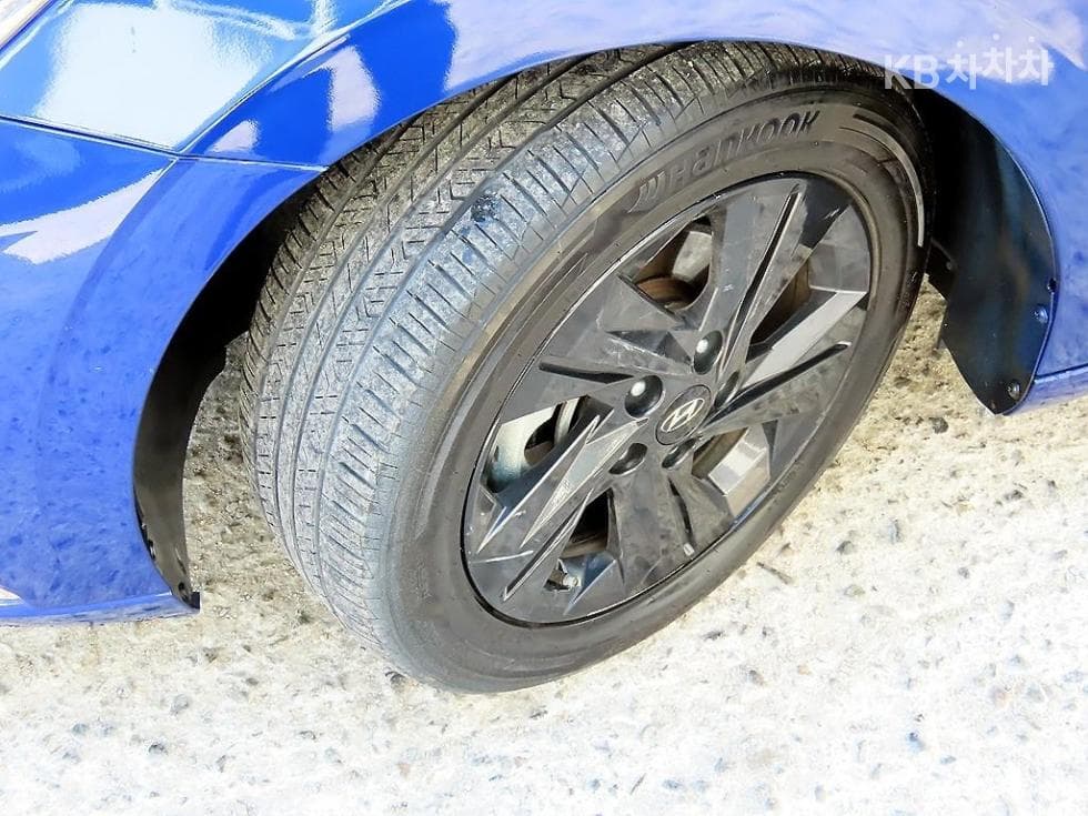 Hyundai All New Avante (Elantra)(CN7)1.6 LPi Modern - 18