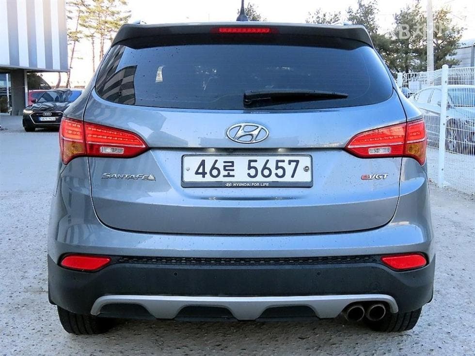 Хюндай Санта Фе DMХонда R-двигател 2.0 дизел 2WD EXCLUSIVE Стандартен - 4