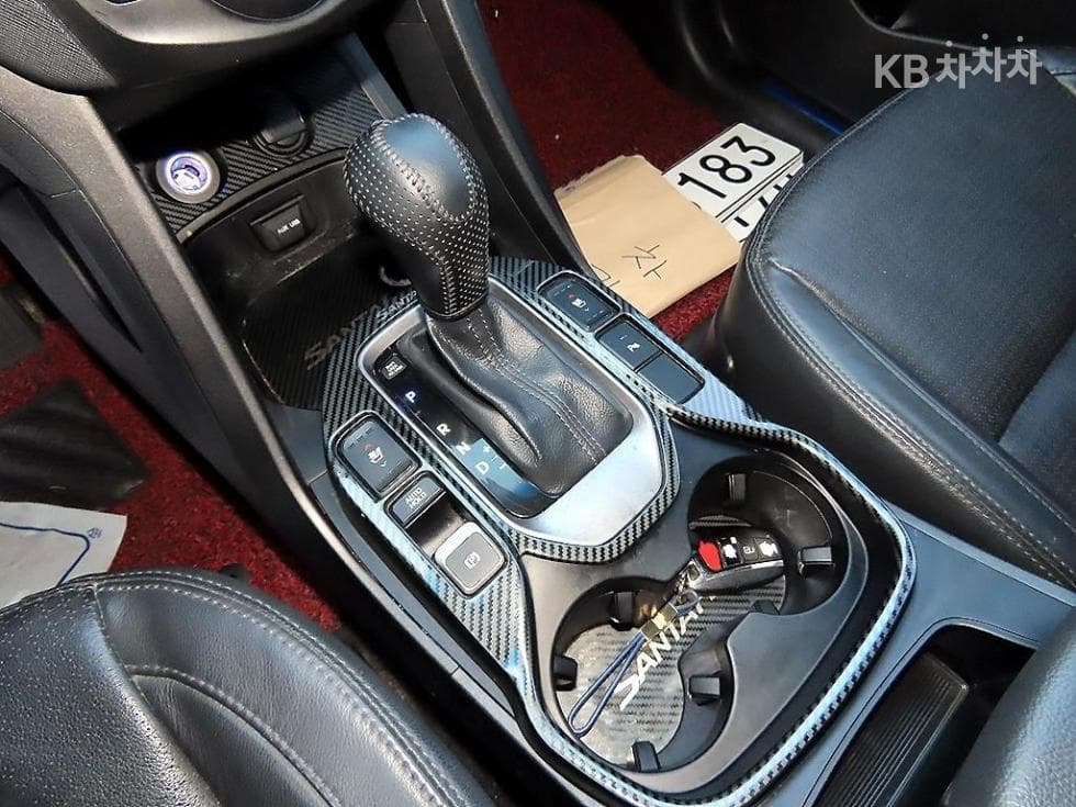 Хюндай Санта Фе DMХонда R-двигател 2.0 дизел 2WD EXCLUSIVE Стандартен - 10