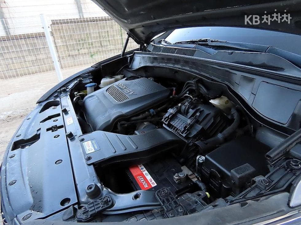 Хюндай Санта Фе DMХонда R-двигател 2.0 дизел 2WD EXCLUSIVE Стандартен - 19