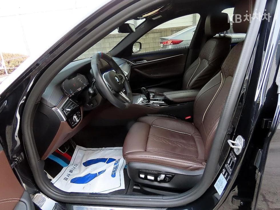 BMW 올New5 Series (G30)523d M Sport - 5