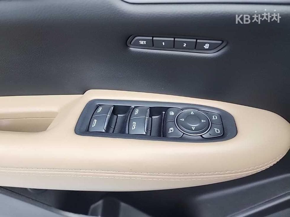 캐딜락 XT53.6 Sport - 17