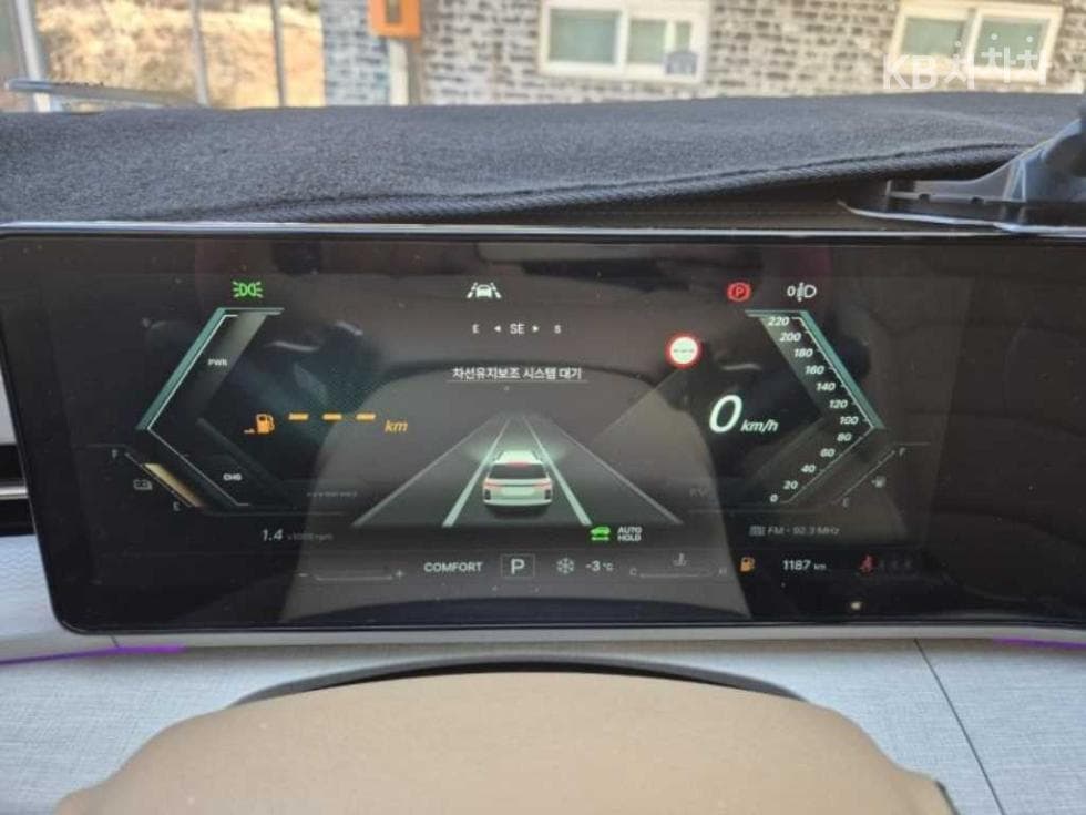 KG Mobility 액티언(J120)2WD S8 Standard - 9