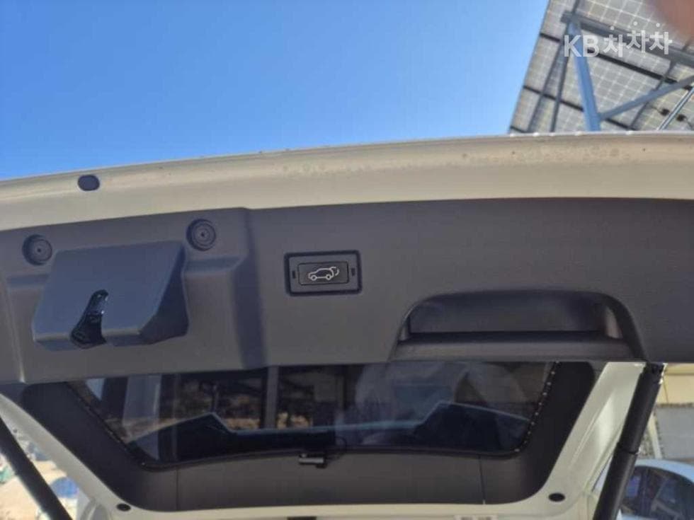 KG Mobility 액티언(J120)2WD S8 Standard - 10