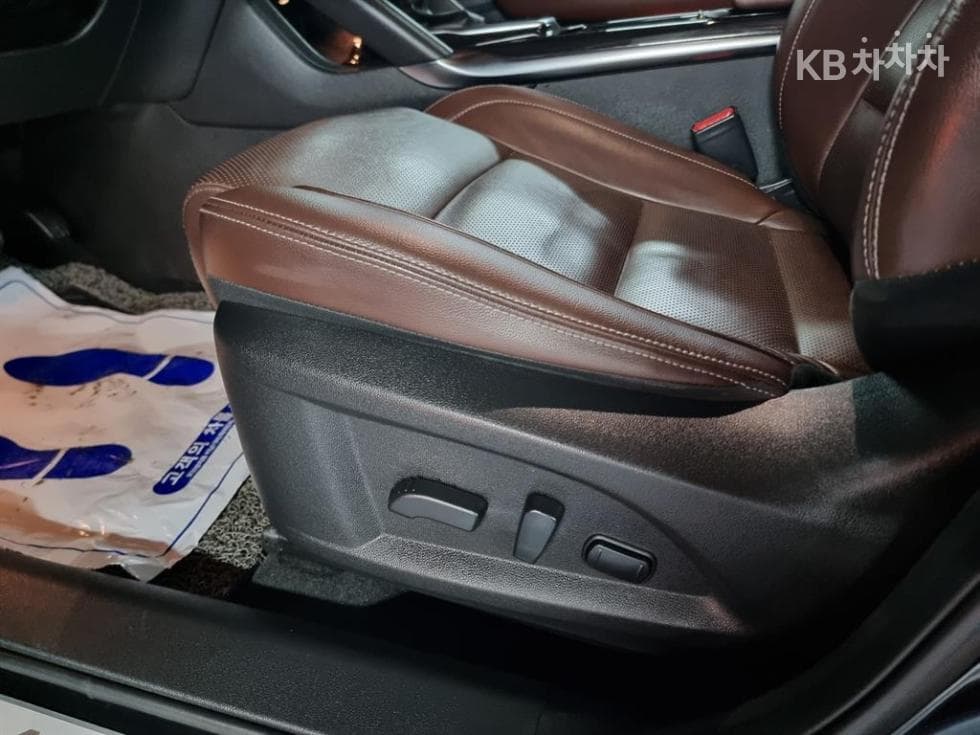 Рено Корея QM6Бензин 2.0 2WD RE Signature - 10