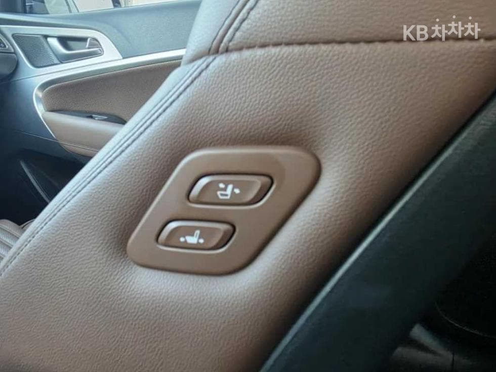 Genesis G702.2D AWD Elite - 10