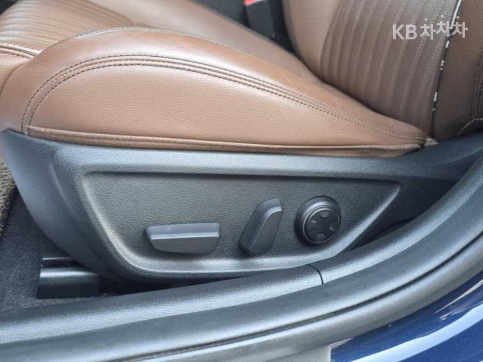 Genesis G702.2D AWD Elite - 14