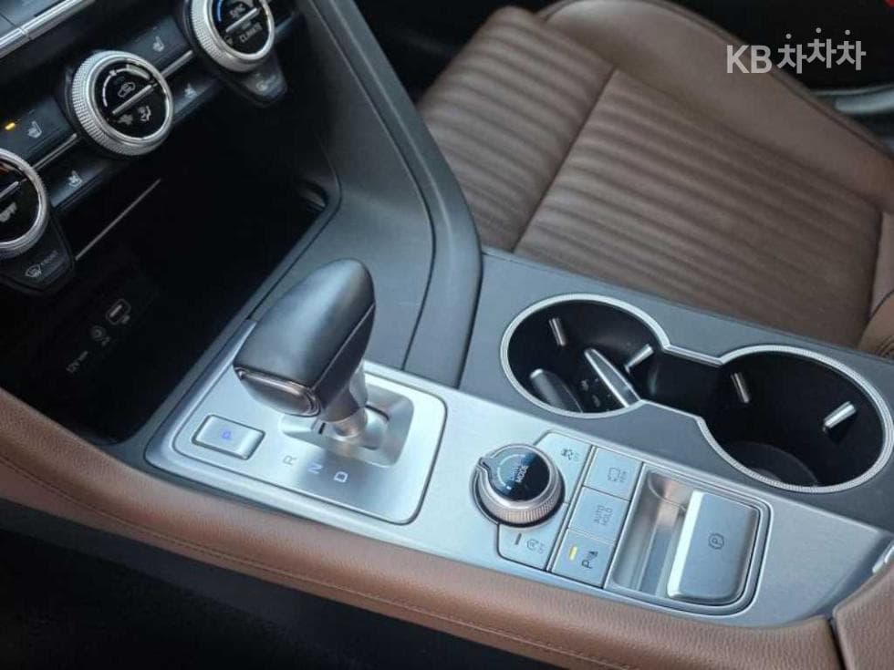 Genesis G702.2D AWD Elite - 17