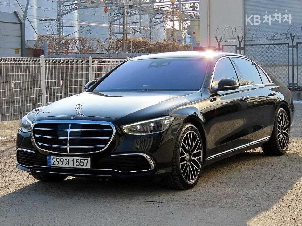 Mercedes-Benz S-Class W223 S580L 4Matic Standard - Image 1
