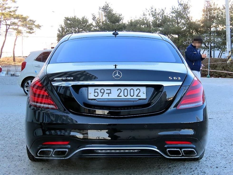 Mercedes-Benz New S-ClassS63 AMG 4MATIC+L - 4