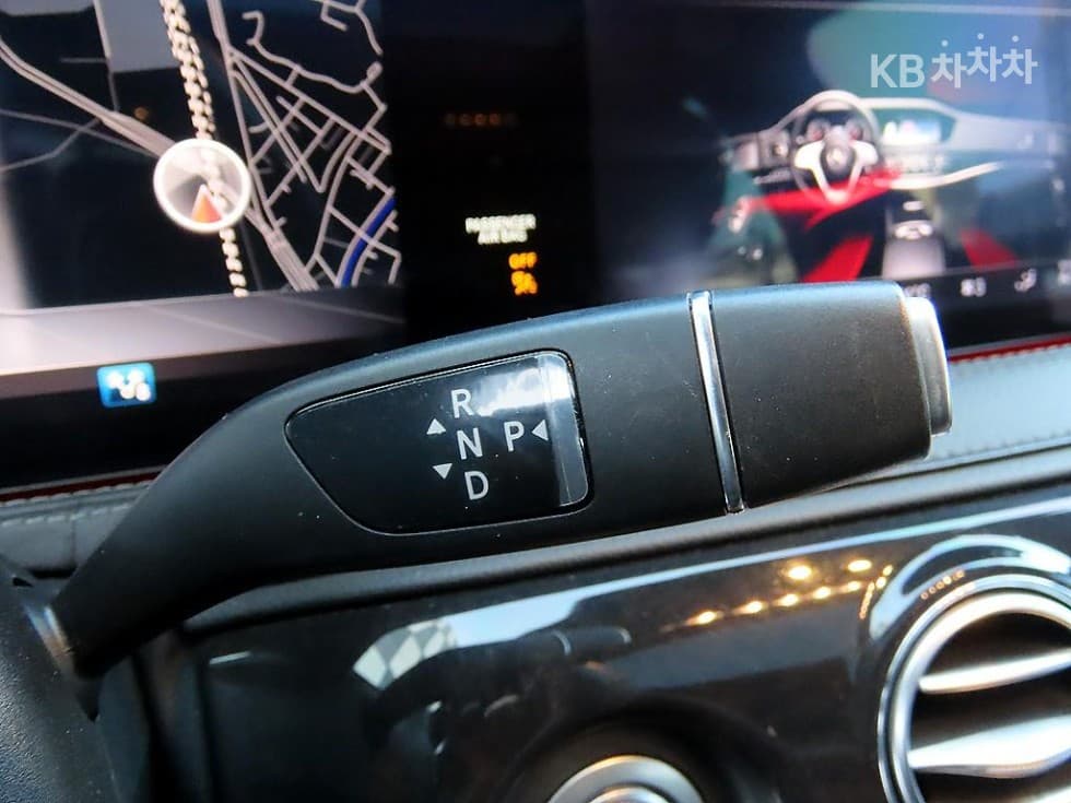 Mercedes-Benz New S-ClassS63 AMG 4MATIC+L - 11