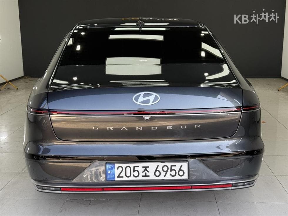 Hyundai The All New Grandeur (Azera) Hybrid1.6 Turbo Gasoline Exclusive - 6