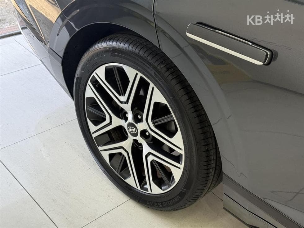 Hyundai The All New Grandeur (Azera) Hybrid1.6 Turbo Gasoline Exclusive - 7