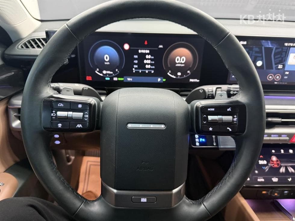 Hyundai The All New Grandeur (Azera) Hybrid1.6 Turbo Gasoline Exclusive - 10