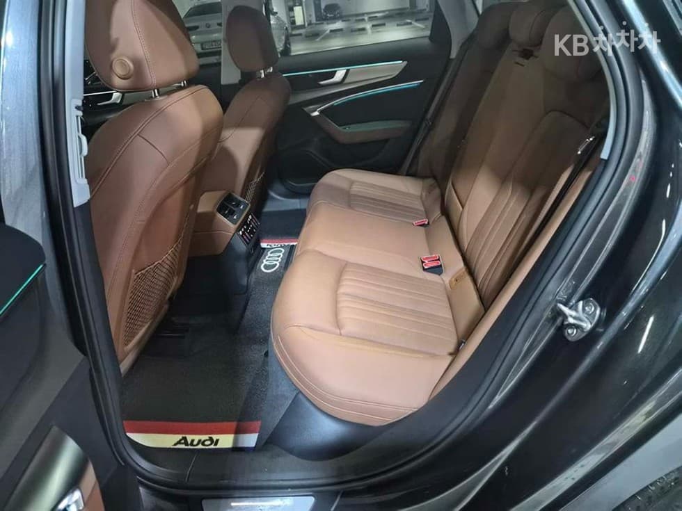 Audi A6(C8)45 TFSI Standard - 7