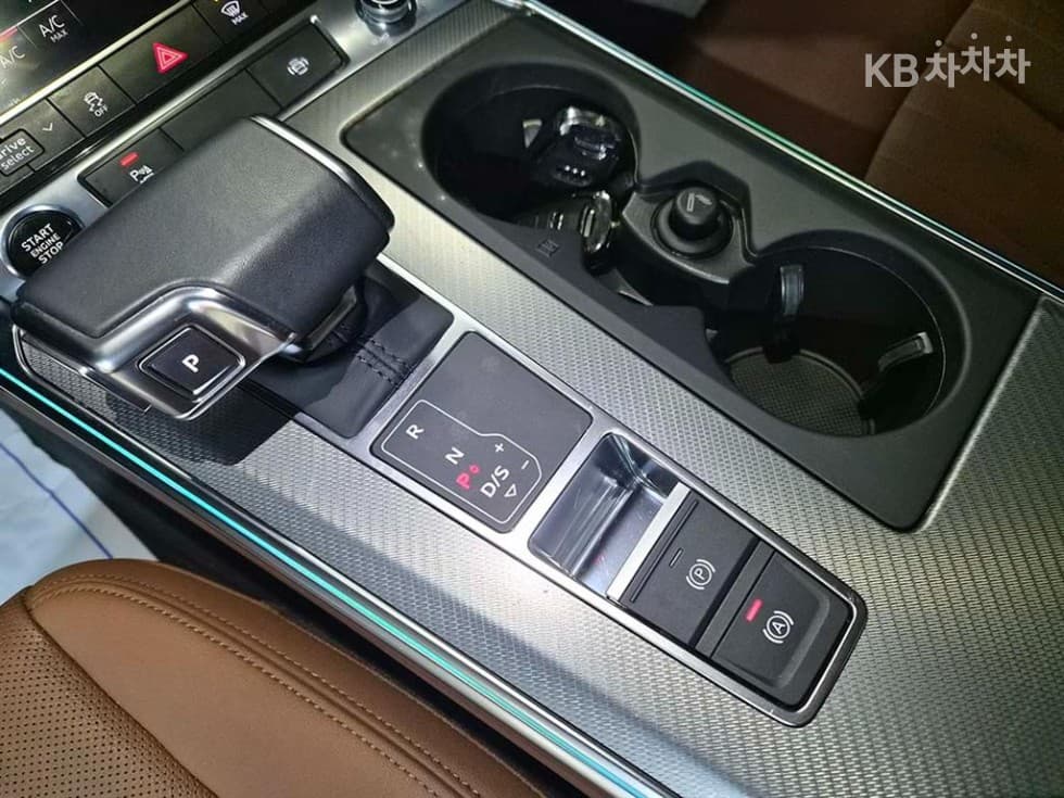 Audi A6(C8)45 TFSI Standard - 10