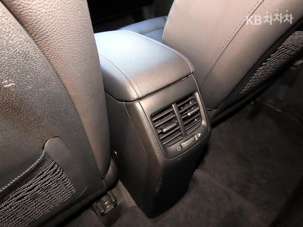 Киа The New (фейслифт) Ниро1.6 HEV Signature - 16