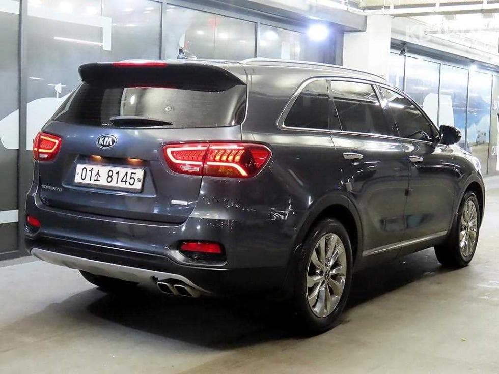 Kia The New (facelift) Sorento2.2 Diesel 2WD 넘버원 에디션 - 4