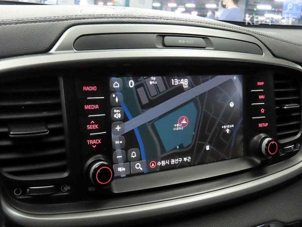 Kia The New (facelift) Sorento2.2 Diesel 2WD 넘버원 에디션 - 13