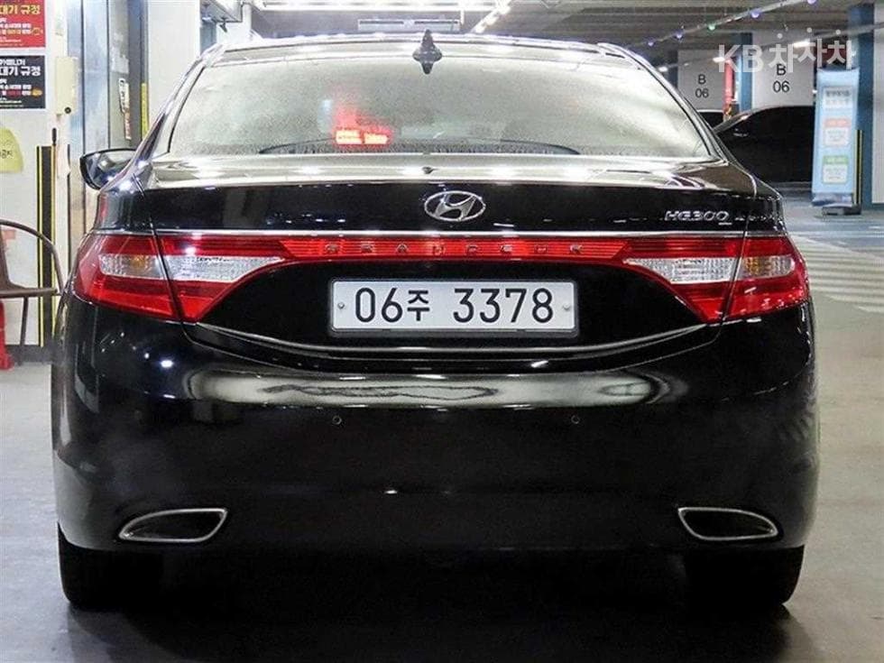 Hyundai Grandeur (Azera)HGHG300 Premium - 5