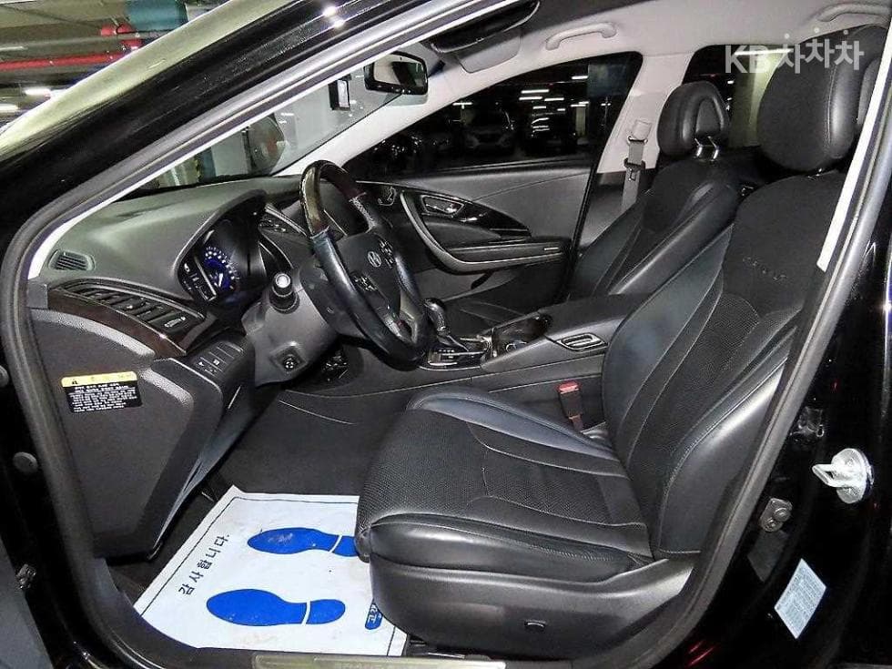 Hyundai Grandeur (Azera)HGHG300 Premium - 6