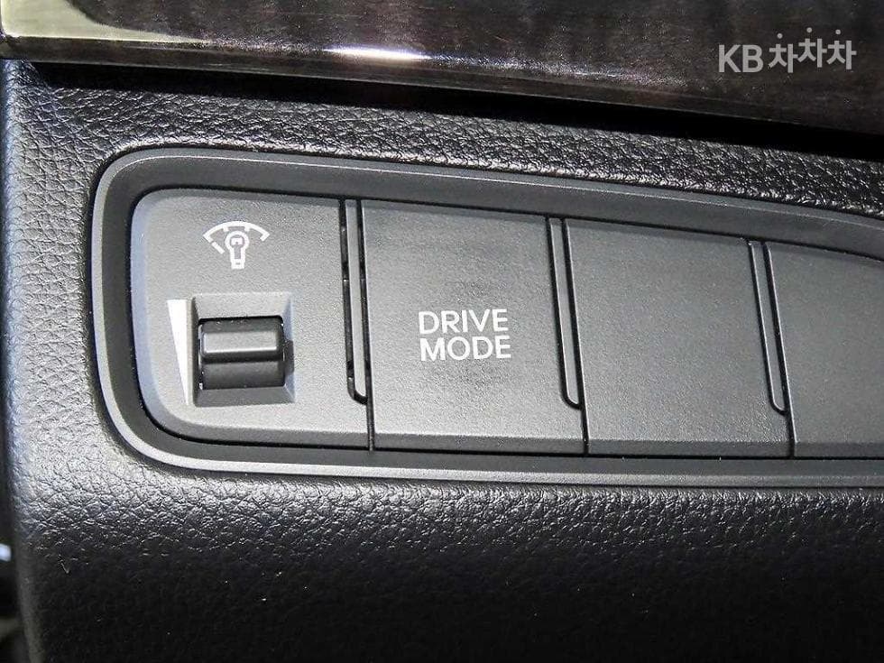 Hyundai Grandeur (Azera)HGHG300 Premium - 14