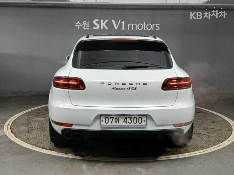 Porsche 마칸3.0 GTS - 5