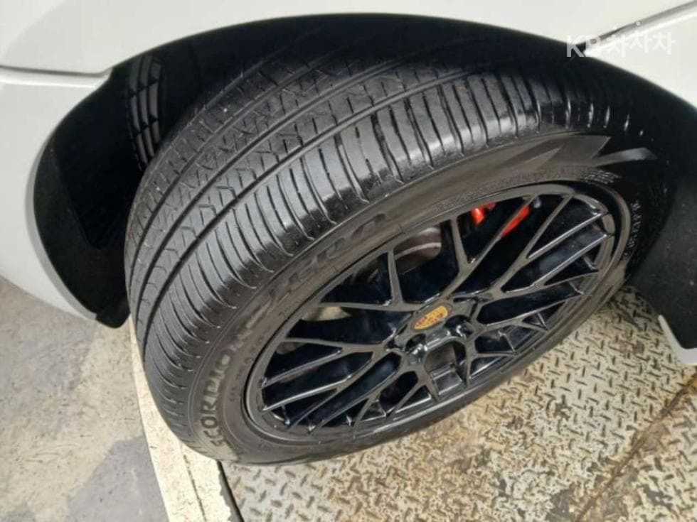 Porsche 마칸3.0 GTS - 19