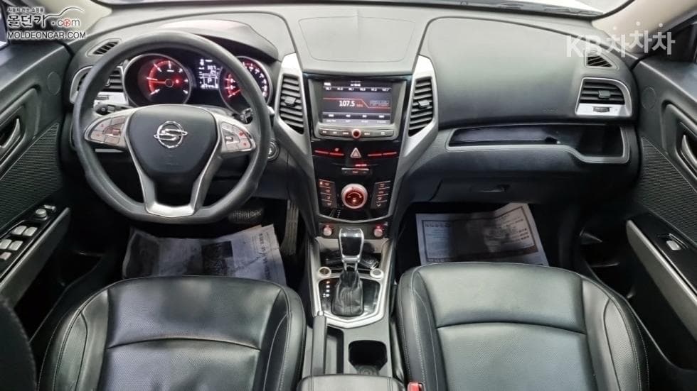 KG Mobility Tivoli 아머1.6 Diesel TX 2WD - 7